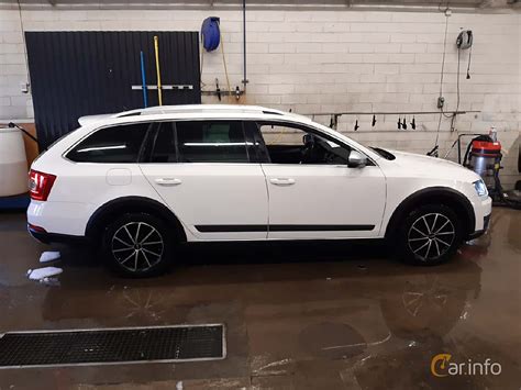 Skoda Octavia Scout Tdi X Dsg Sekventiell Hk