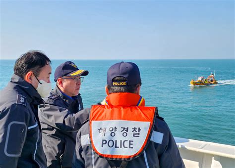 신안군 어선 전복사고 현장 지휘하는 해양경찰청장 네이트 뉴스