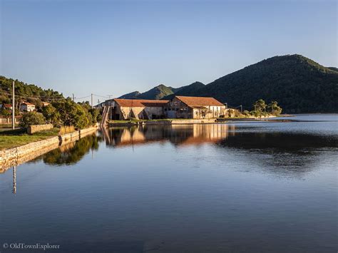 Explore Ston: Food, Wine & Architecture | Old Town Explorer
