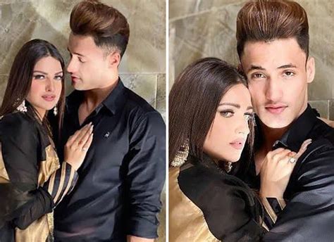 Bigg Boss 13 Contestants Himanshi Khurana And Asim Riaz Reunite On