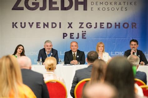 Gazmend Muhaxheri Rizgjidhet Kryetar I Deg S S Ldk S N Pej Lajmet