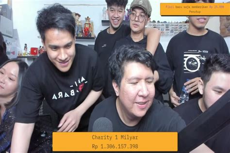 Foto Youtuber Gaming Windah Basudara Kumpulkan Donasi Rp Miliar