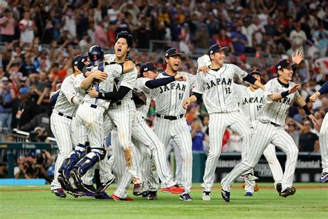 侍ジャパン 記録ずくめ の世界一 圧倒的な投手陣が快挙苦しんだ村上にも称号 Full Count