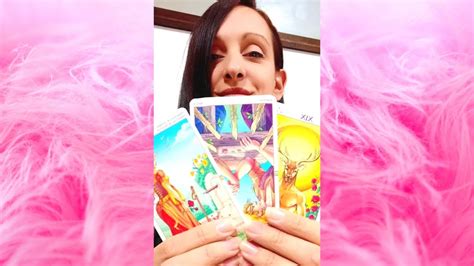 EMISIÓN LIVE TIK TOK Lecturas de Tarot en Vivo 17 Abr 2023