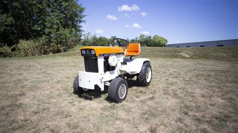 John Deere 140 for Sale at Auction - Mecum Auctions