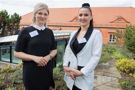 Zwickau Frauen Helfen Fachkr Ften Aus Dem Ausland Durch Den B Rokratie