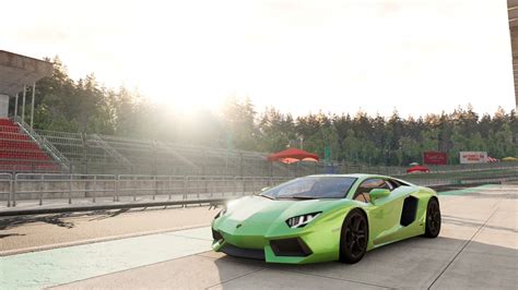 Lamborghini Aventador v1.1 - Modhub.us