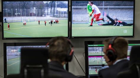 La Tecnología En El Fútbol ¿qué Ligas Usan El Var Y El Ojo De Halcón