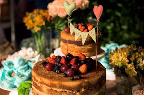 Bolo Naked Cake E Topo De Bolo De Feltro Bolo De Casamento Rustico