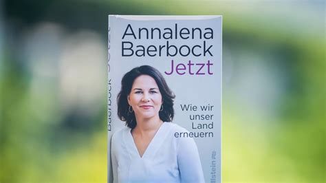 NACH PLAGIATSVORWÜRFEN Baerbock Buch Jetzt wird nicht mehr gedruckt