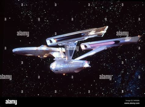 Star Trek : Enterprise / Star Trek : The Motion Pictures / 1979 Stock ...