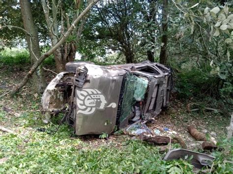 Vuelca Camioneta En La Carretera Tepetl N Naolinco