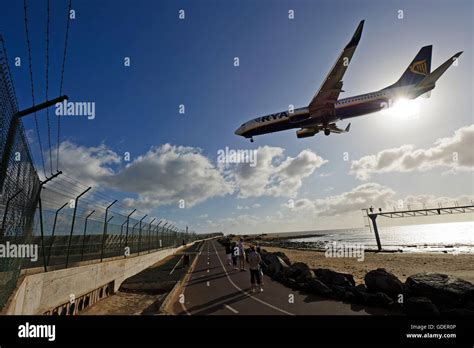 Espagne Ilandendes Flugzeug Banque De Photographies Et Dimages Haute