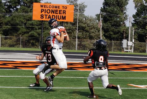 Batesville Pioneers Pioneers Hope Leadership Morale Will Carry Team