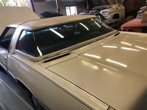 Wraparound Glass Oldsmobile Toronado Xs Barn Finds