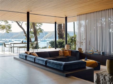 This new waterside house brings open-plan modernism to an Australian ...