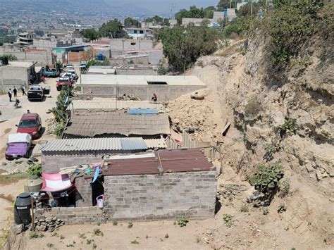 La Jornada Desalojan Viviendas Por Deslizamiento De Cerro El Chimalhuache