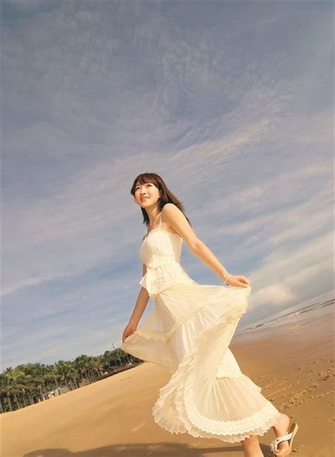 Huang Zi Qi 黄姿琪 sexy chinese babe