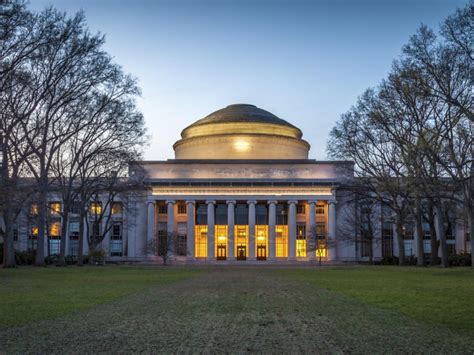 Mit Logo Wallpaper