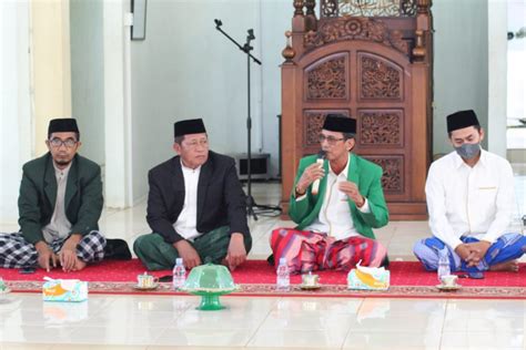 Pererat Persaudaraan Pesantren Darul Mukhlisin UMI Padanglampe Gelar