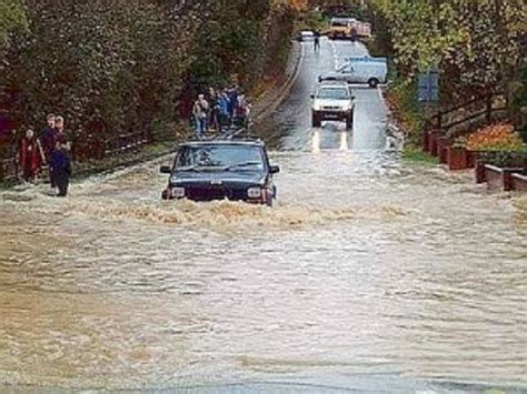 Maltempo In Calabria Deraglia Un Treno E Emergenza 3B Meteo