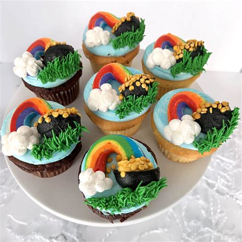 St Patrick S Pot Of Gold Cupcakes Pastries By Randolph