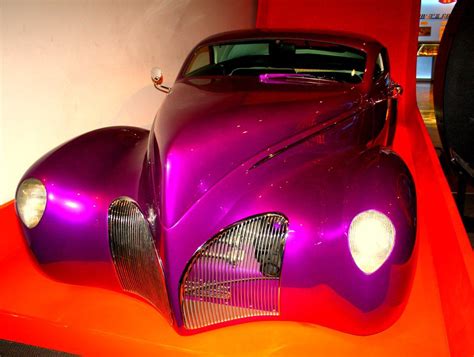 Purple lowrider - Free Stock Photos | Creazilla