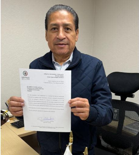 Gilberto Hernández Villafuerte solicita licencia al cargo y se integra