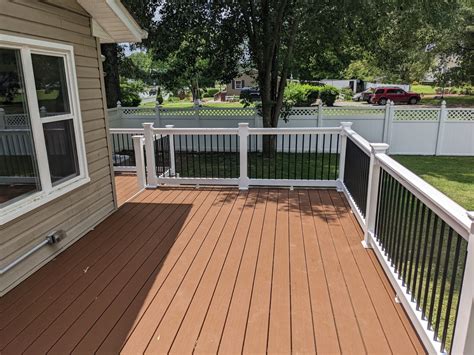 Makeover Monday Trex Saddle Deck In Pasadena Maryland Fence And Deck