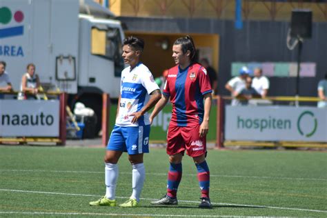 Antecedentes Históricos Una sola victoria de la UDG Tenerife en 7