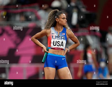 Sydney McLaughlin competing in the 2020 Tokyo Olympics Stock Photo - Alamy