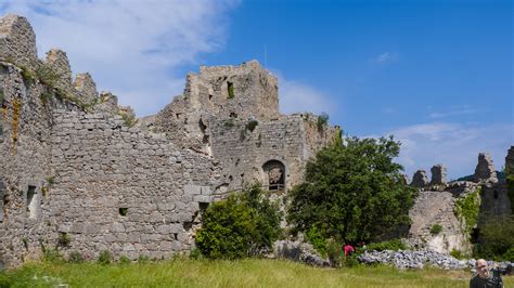 Le Sentier Des Ch Teaux Cathares Etape Puilaurens Cai Flickr