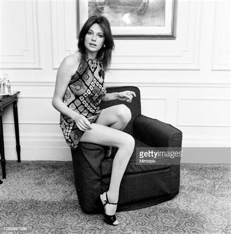 Jacqueline Bisset 1970 Photos And Premium High Res Pictures Getty Images