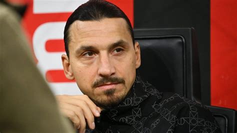 Ibrahimovic E La Verit Sullinfortunio Ho Sacrificato Il Ginocchio