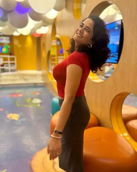 Bhagyashree Mote Top Hot Pics And Photos