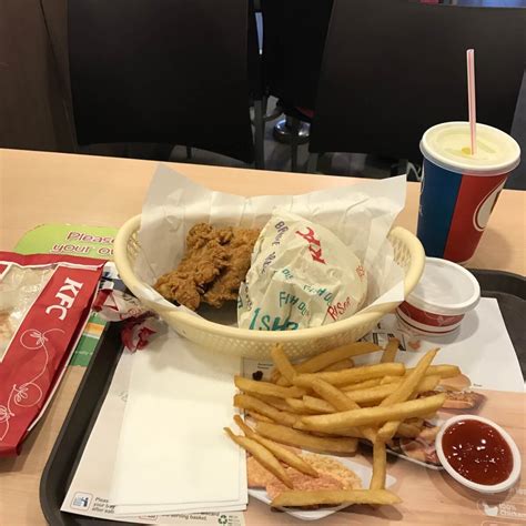 Kfc Zinger Box Fly With Me