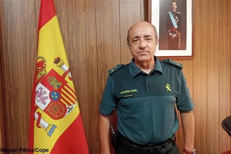 Alberto Cortecero Se Hace Cargo De La Guardia Civil En Gandia Como