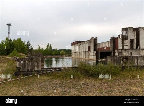 Kernkraftwerk Zarnowiec Stockfotos Und Bilder Kaufen Alamy