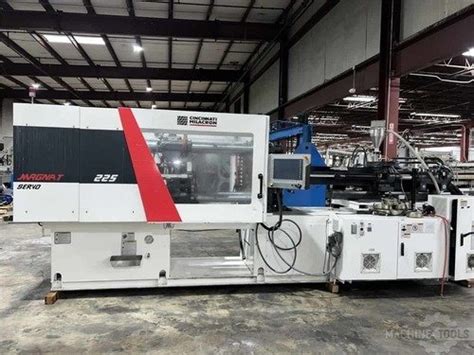 Used CINCINNATI MILACRON MachineTools