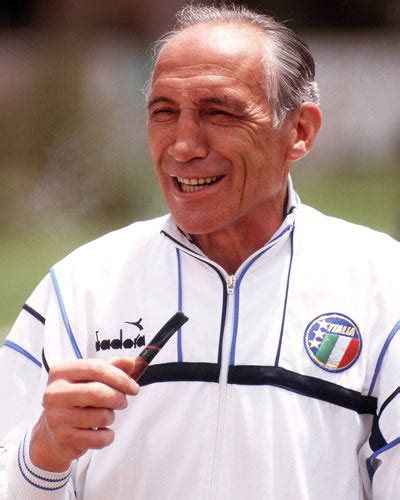 Enzo Bearzot Profilo Giocatore Sintetico Calcio