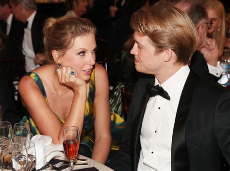 Taylor Swifts Complete Dating History