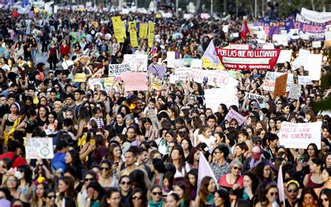 Galería Revisa Las Imágenes Que Dejó La Multitudinaria Marcha Por El