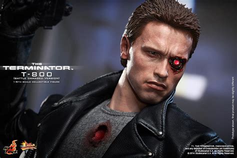 Hot Toys Terminator T 800 Battle Damaged Version The Toyark News