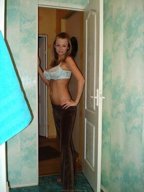 Awesome Busty Girl Porn Pic