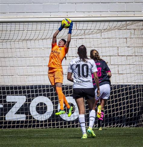 Dura E Inesperada Derrota Del Valencia CF Femenino Frente Al Sporting