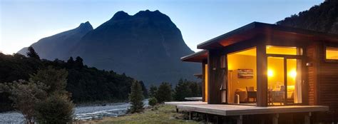 Milford Sound :: Milford Lodge Milford Track, Milford Sound, Authentic ...