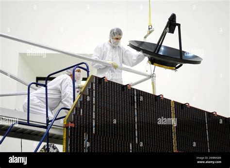 Centro Espacial Kennedy Fla Los T Cnicos Aeroespaciales De Ball En