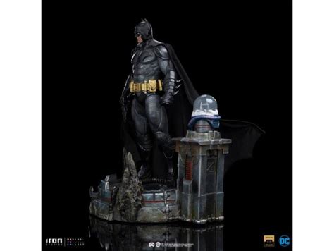 Iron Studios Dc Comics Art Scale Statua Batman Unleashed Deluxe