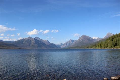 Premium Photo | Lake mcdonald in glacier national park