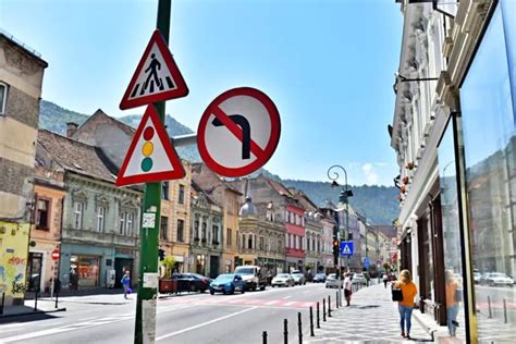 Intenția Primăriei Brașov de a restricționa în weekend traficul din